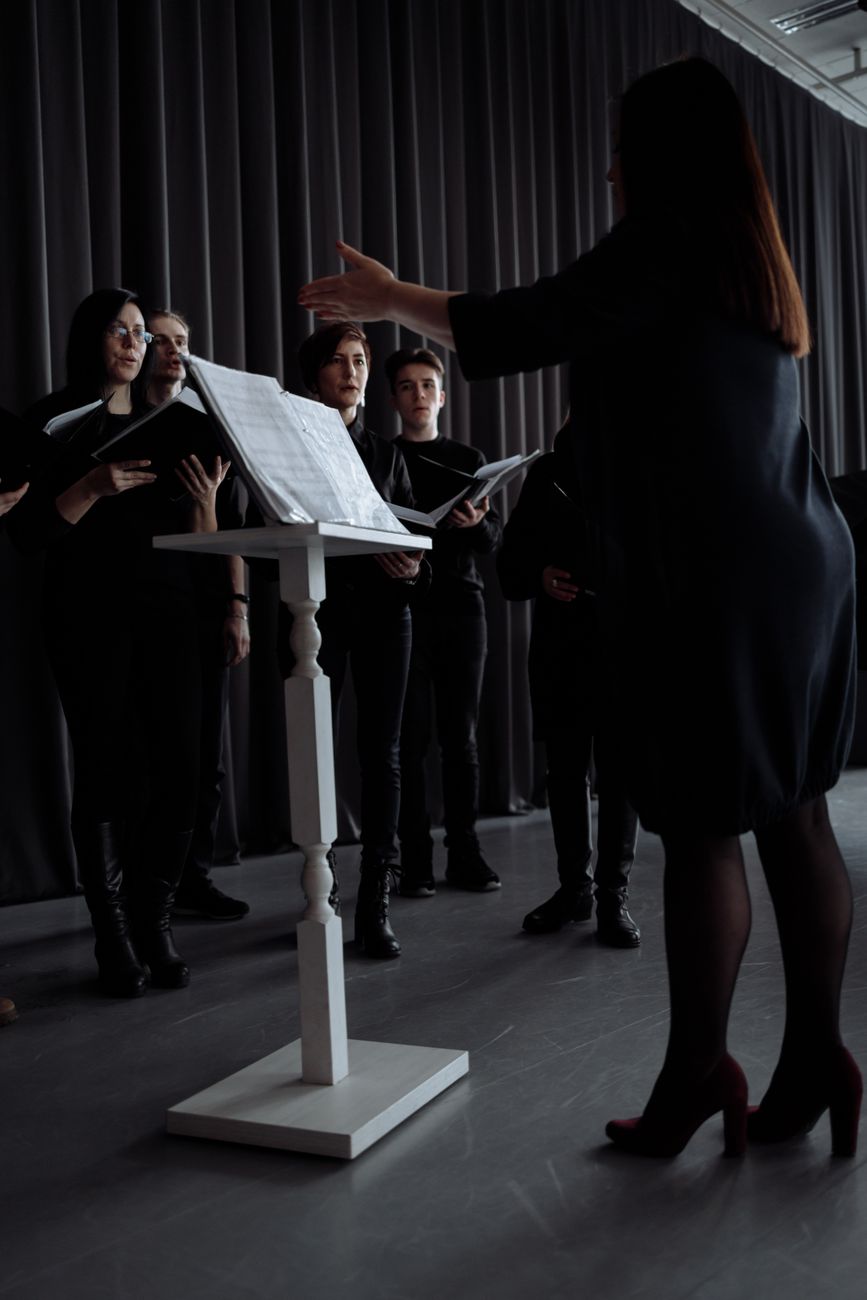 Canto e Resilienza: Oltre la Terapia Clinica